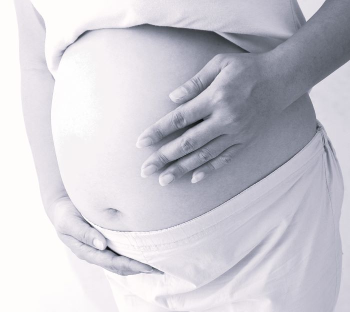 Какой врач лечит вздутие и боль в животе при беременности