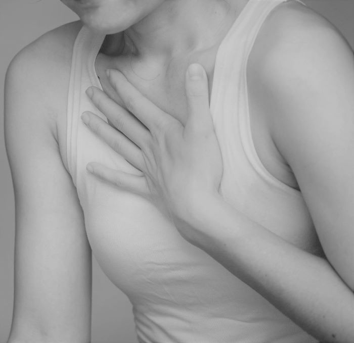 Боль в груди: причины, симптомы и лечение | Клиника Рассвет